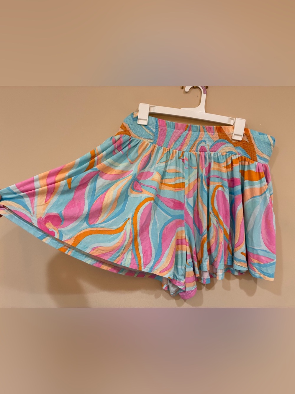 Floral‎ Swirl Multicolor Short with Smocked waist